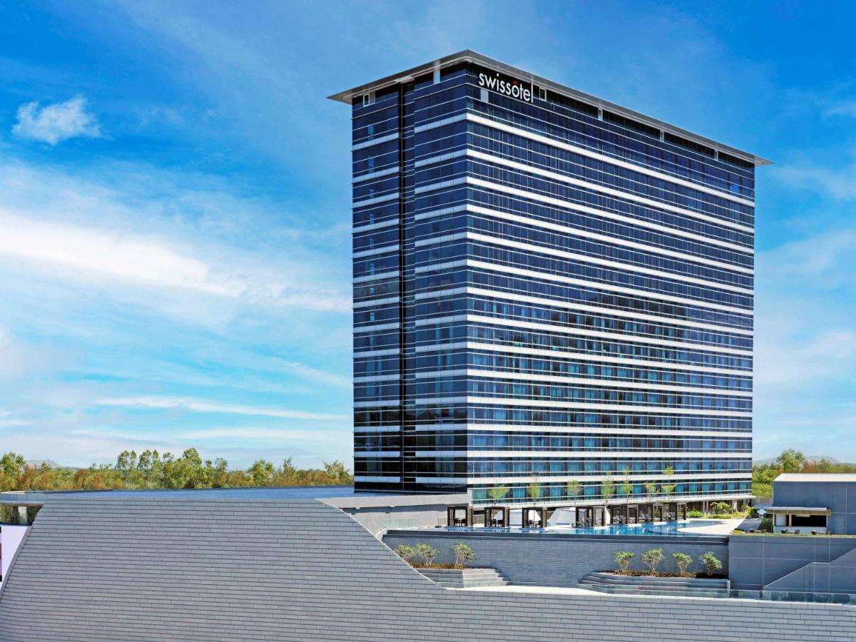 Swissotel Clark Philippines Clark Field Bagian luar foto